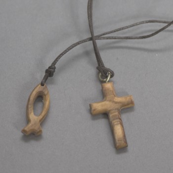 an444-olivenholzanhaenger